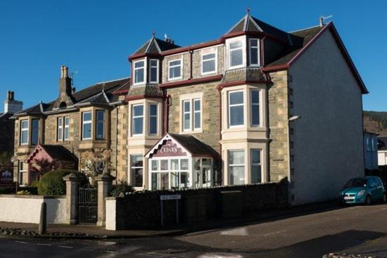 The Cedars Guest House Dunoon Exterior photo
